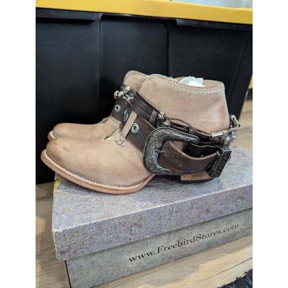Freebird Saloon Taupe Leather Ankle Booties Zip Women’s Size 8 - Picture 4 of 8